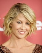 Jenna Elfman