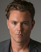 Clayne Crawford