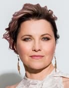 Lucy Lawless